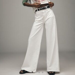 MOTHER The Undercover Sneak Patch Pocket High-Rise Wide-Leg Jeans